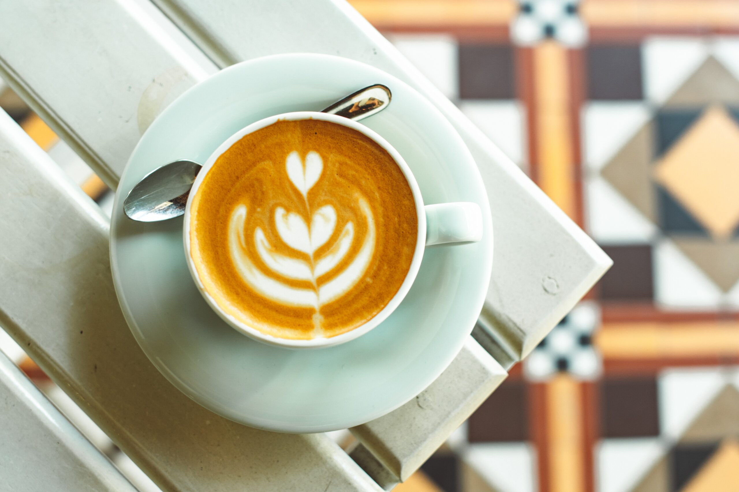 Decaf Vs Regular Coffee: Which is Better? | Esquires Coffee